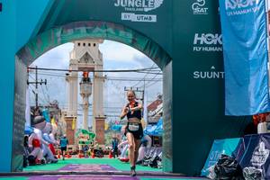 BIB: 
                            <button type="button" onclick="openModal(24868772)" class="btn btn-primary btn-sm float-right btn-popup" data-toggle="modal" data-target=".modal-high-quality">
                        <i class="fas fa-shopping-cart"></i> Add to Cart
                    </button>
                                            <button type="button" onclick="isThisMe(24868772, true)" class="btn btn-success btn-sm float-right btn-popup btn-isme hidden" data-toggle="tooltip" data-placement="bottom" title="นี่คือรูปของคุณใช่ไหม คลิกที่นี่เพื่อเอาเข้าอัลบั้ม">
                        <i class="fas fa-plus"></i> Add to album
                    </button>
                    <button type="button" onclick="isThisMe(24868772, false)" class="btn btn-warning btn-sm float-right btn-popup btn-isnotme hidden">
                        <i class="fas fa-ban"></i> Remove from album
                    </button>